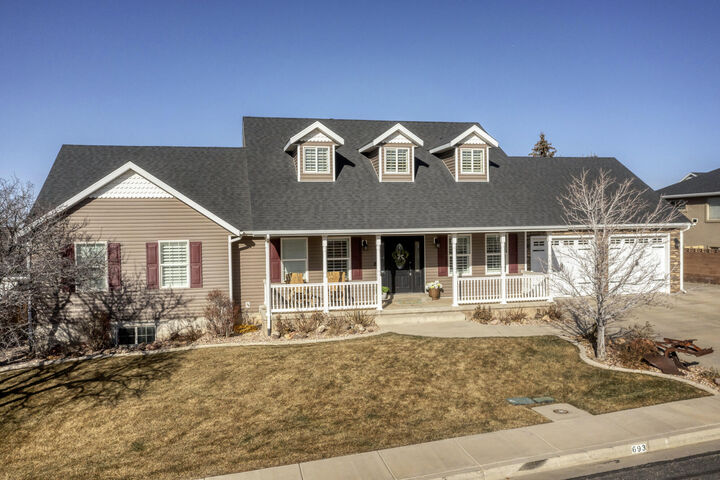 Property Photo:  693 E Red Cedar Dr  UT 84721 