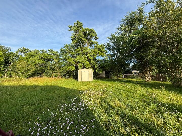 Property Photo:  308 Upton Road  AL 36108 