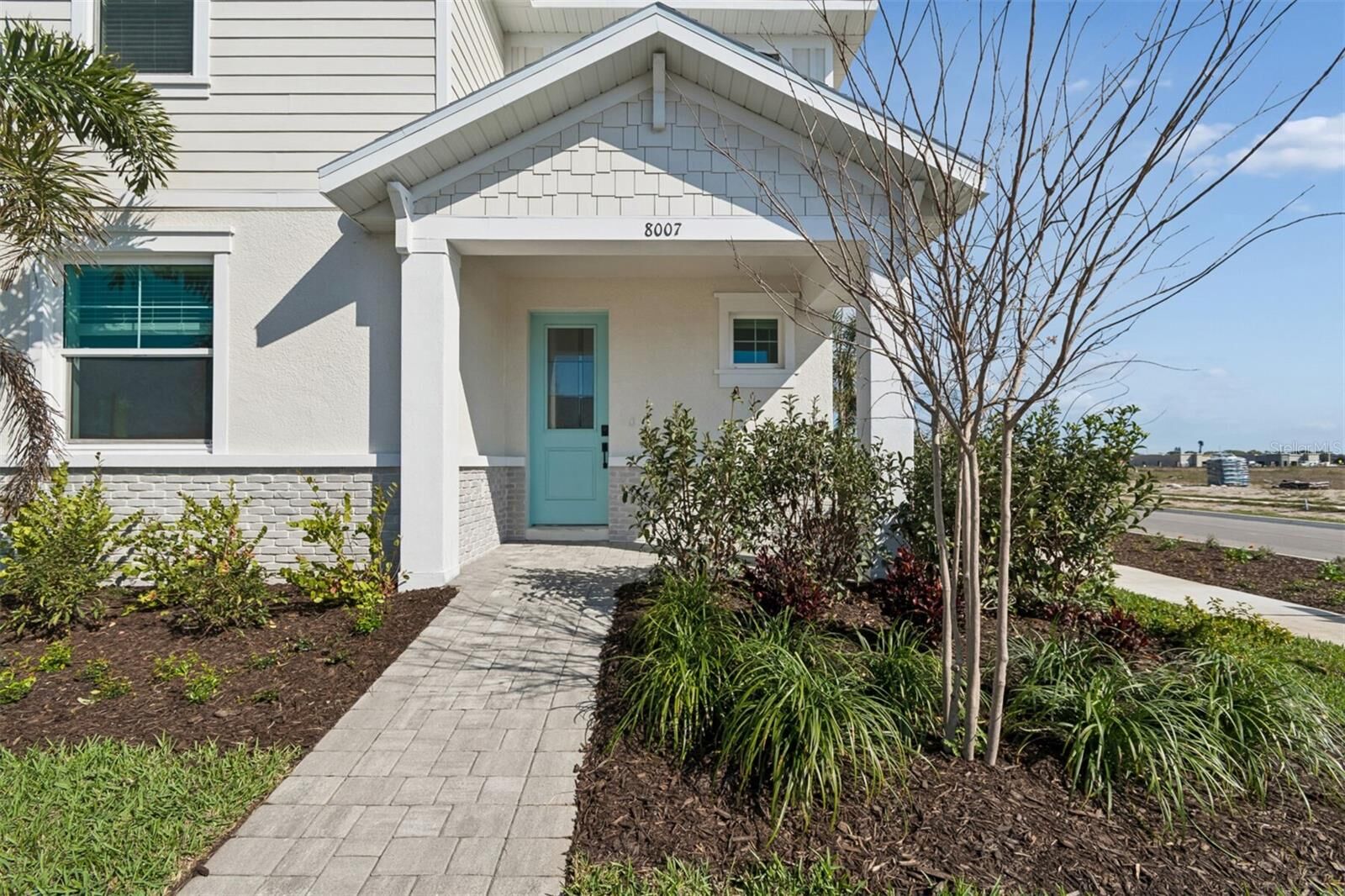 Property Photo:  8007 Seaflower Parkway  FL 34210 