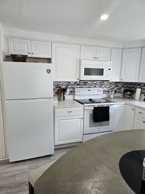 Property Photo:  5015 Palena Boulevard  FL 34287 