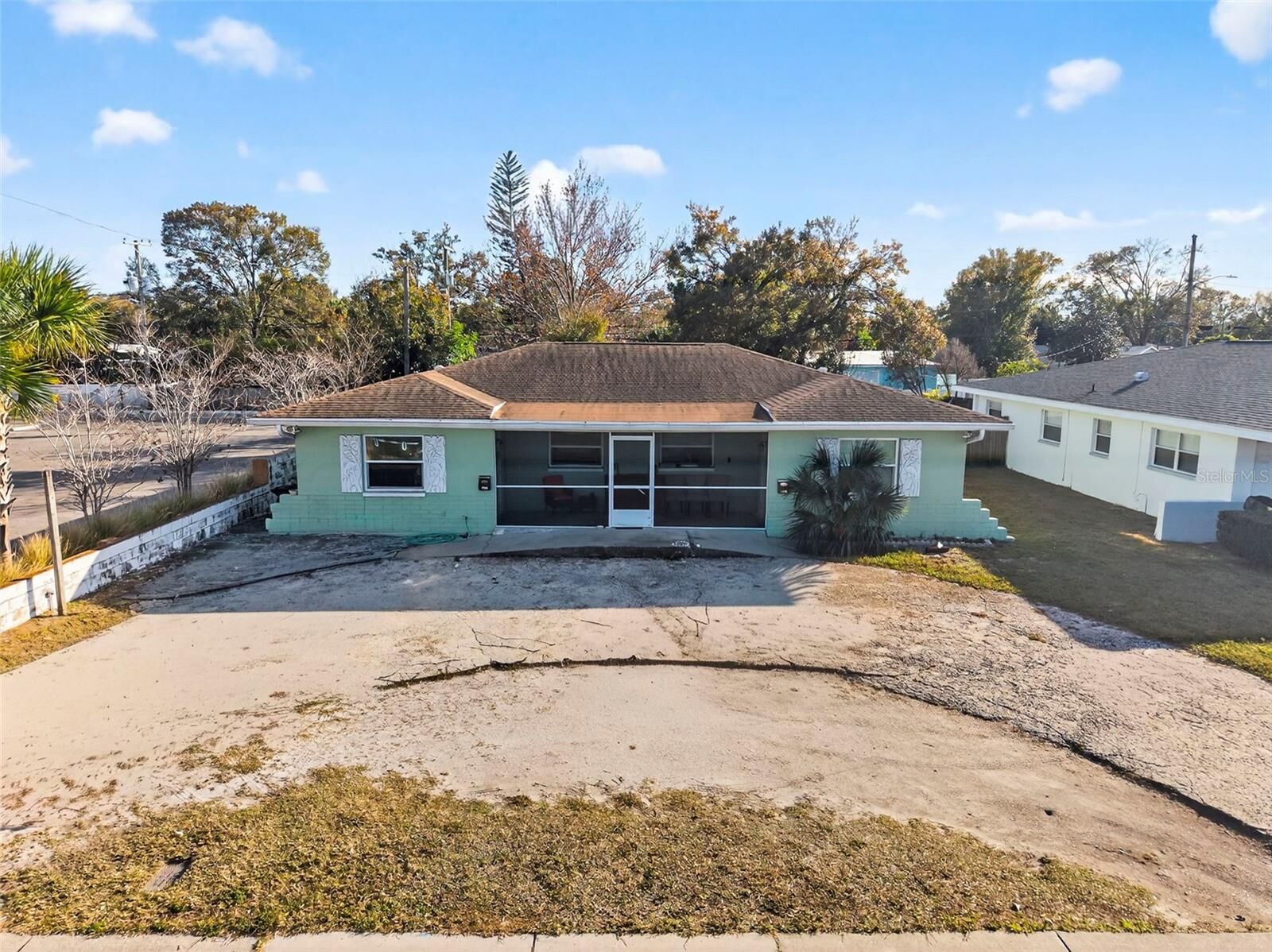Property Photo:  1142 62nd Avenue N  FL 33702 