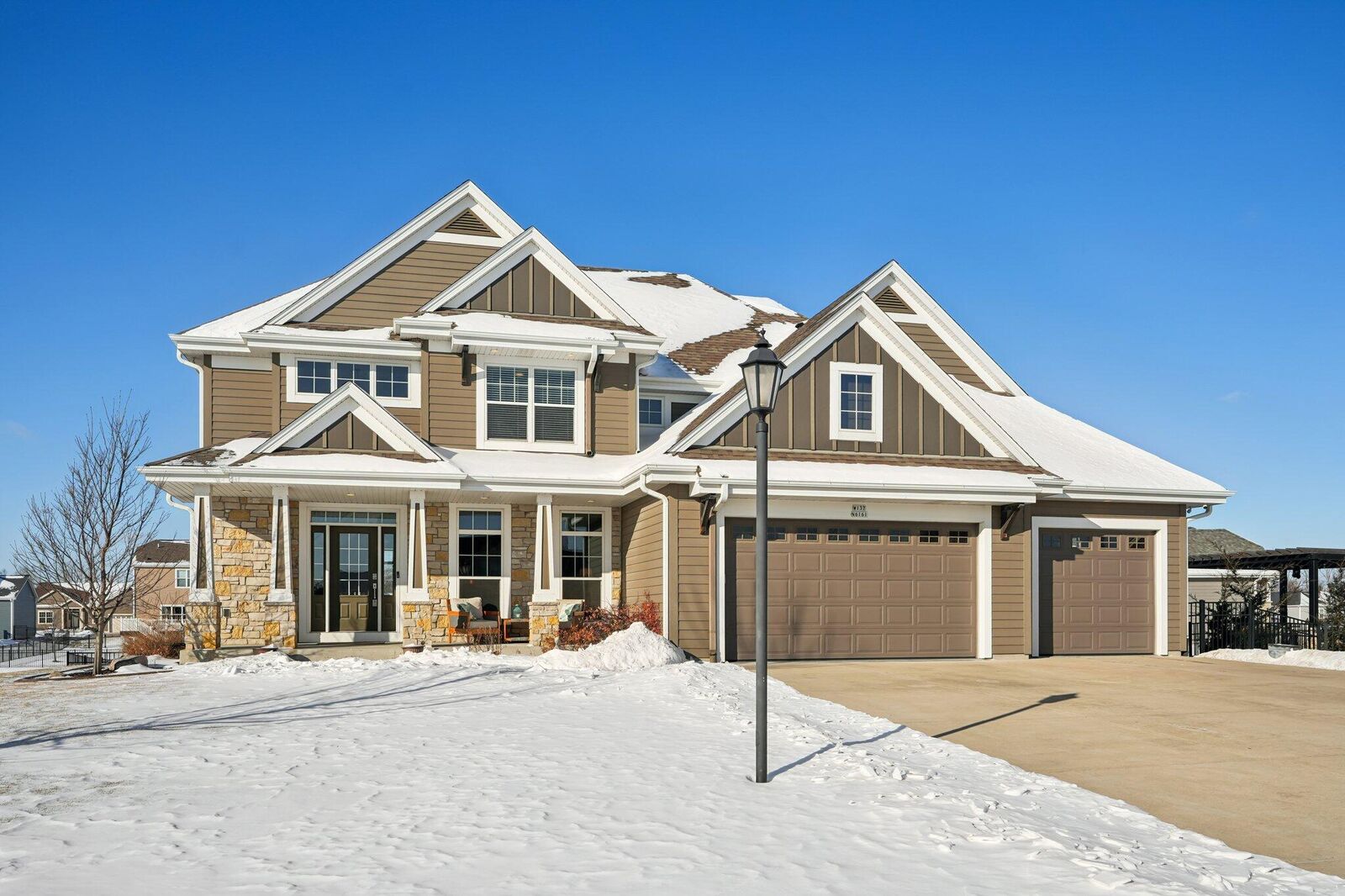 Property Photo:  W137n6161 Weyer Farm Ct  WI 53051 