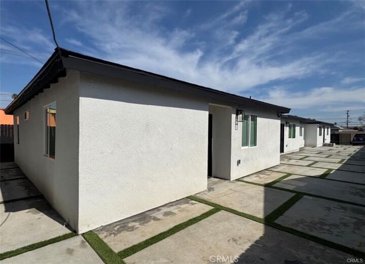 Property Photo:  9307 S Budlong  CA 90044 