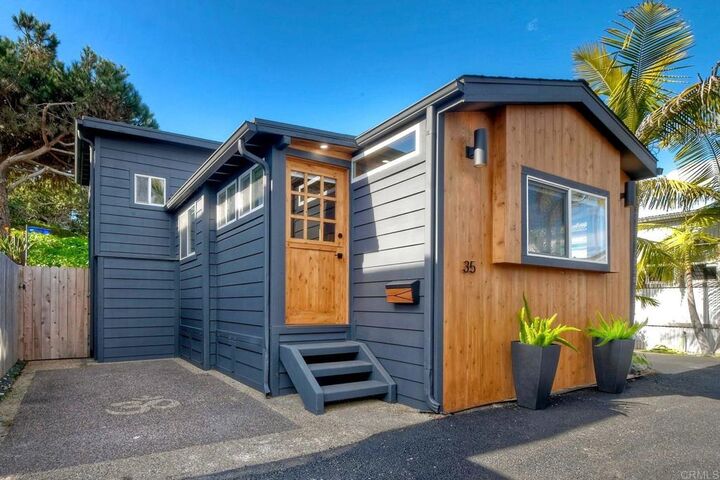 Property Photo:  123 Jasper Street 35  CA 92024 