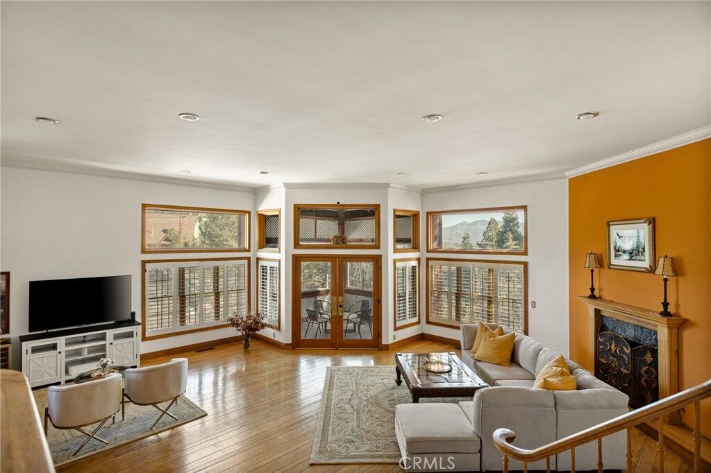 Property Photo:  971 Grass Valley  CA 92352 