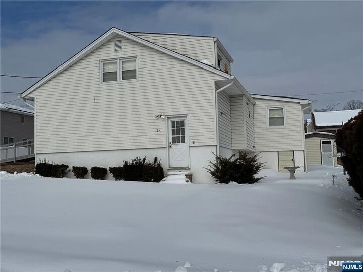 Property Photo:  35 18th Avenue  NJ 07407 
