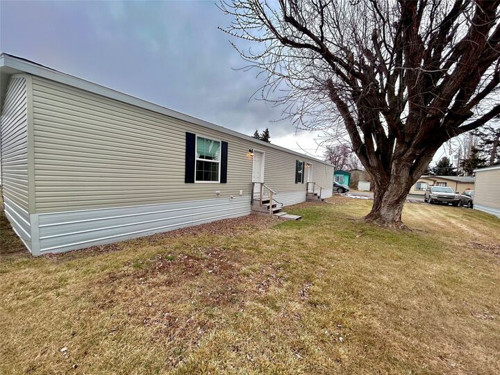 Property Photo:  1340 Willow Glen Drive 31  MT 59901 