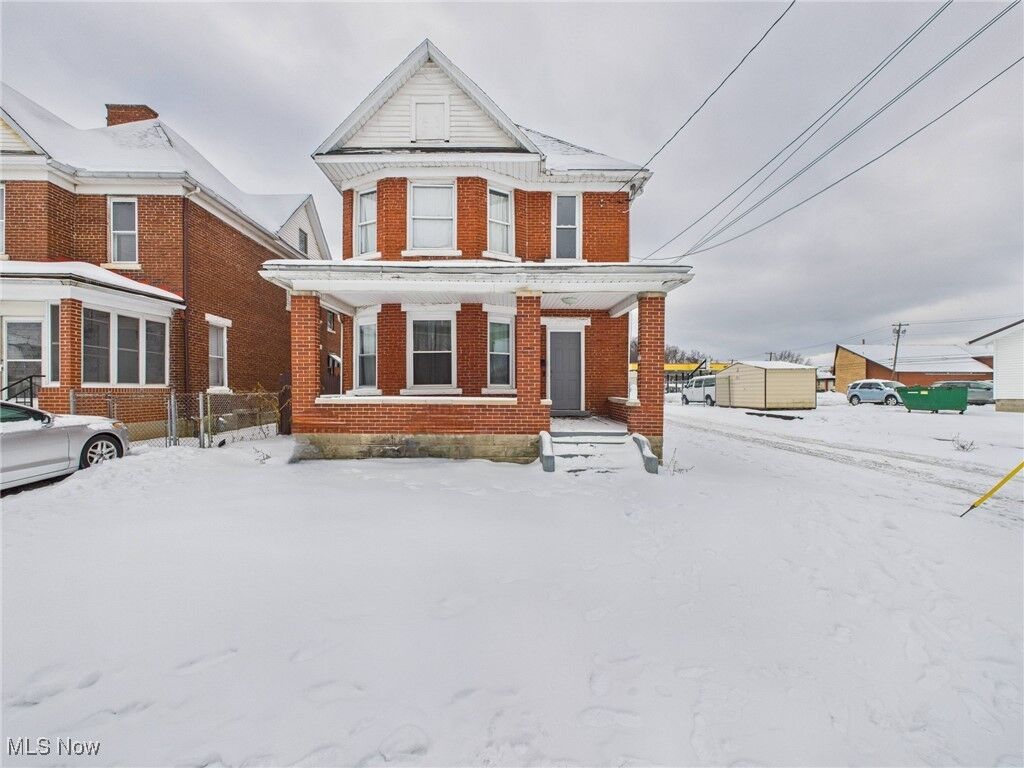 Property Photo: 816 17th Street WV 26101