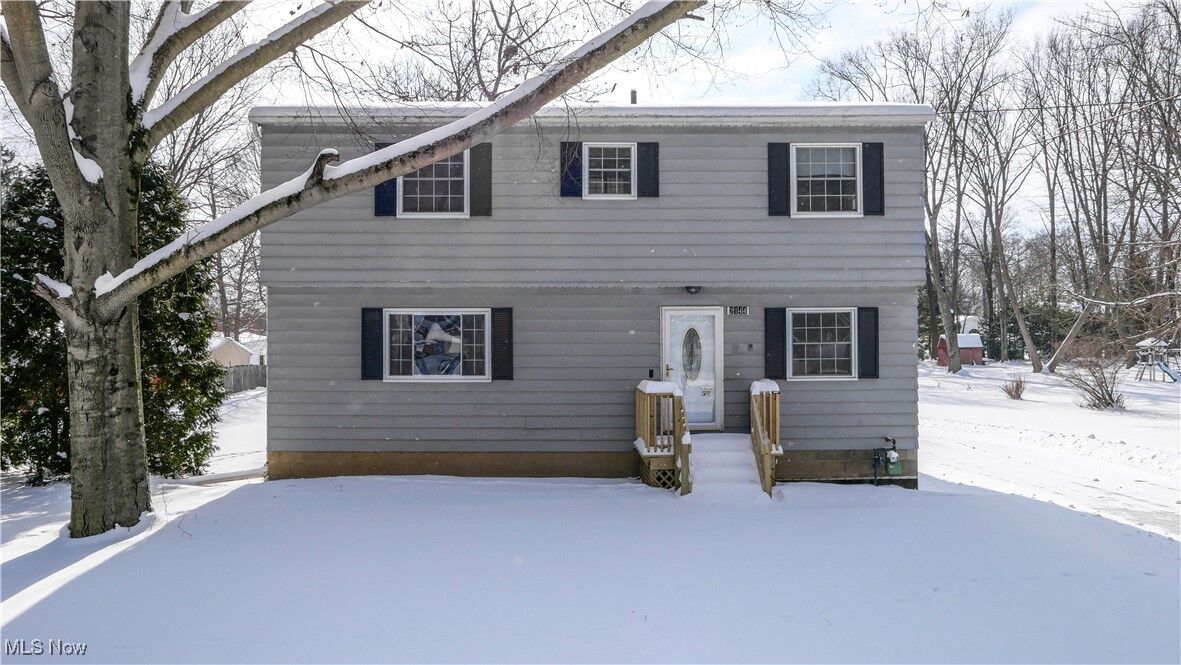 Property Photo:  2144 Echo Road  OH 44224 