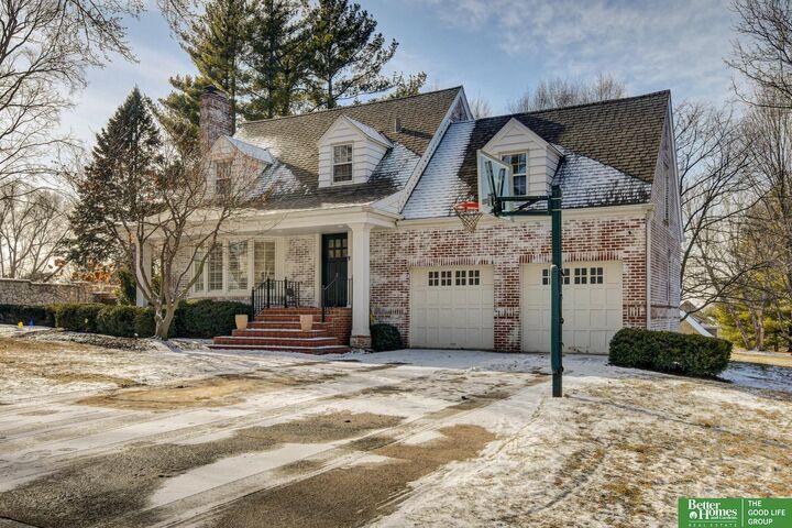 Property Photo:  1620 S 91st Avenue  NE 68124 