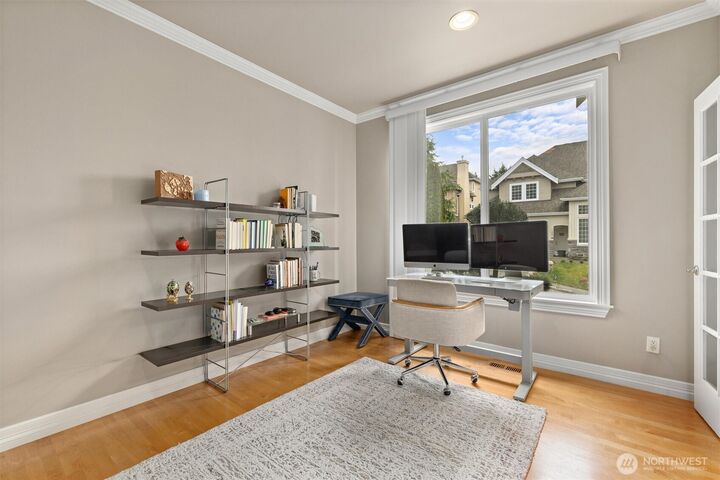 Property Photo:  13804 SE 76th Place  WA 98059 