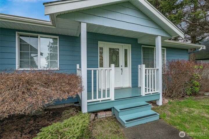Property Photo: 8171 Quinault Road WA 98230