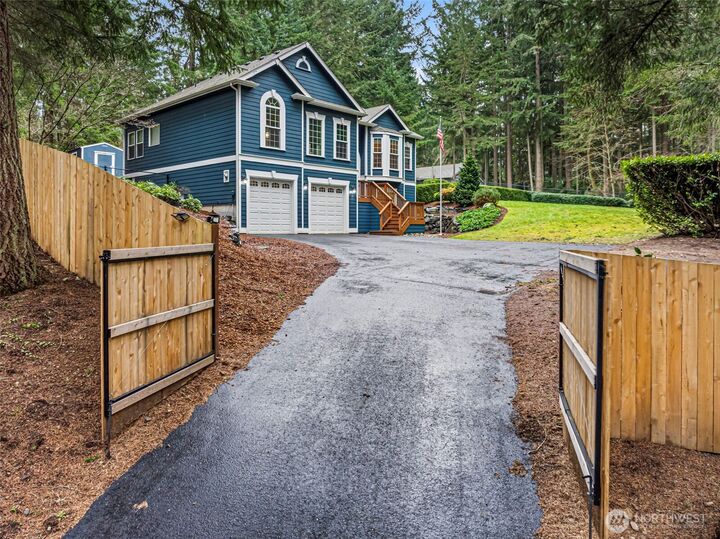 Property Photo:  1108  Neah Drive  WA 98333 