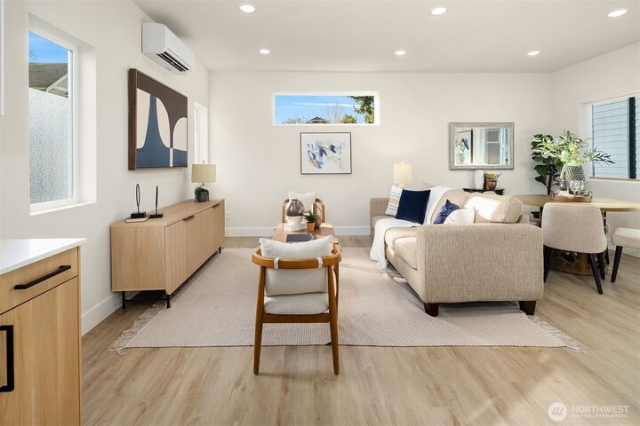 Property Photo:  1411  Martin Luther King Jr Way  WA 98122 