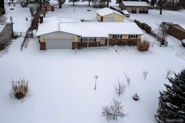 Property Photo: 3460 N Gale Road MI 48423