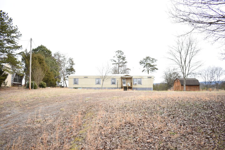 Property Photo:  315 County Road 617  TN 37303 