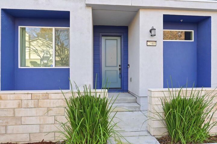 Property Photo: 2580 Gimelli Way CA 95133