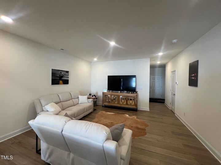 Property Photo:  78 Burford Way  NC 27501 