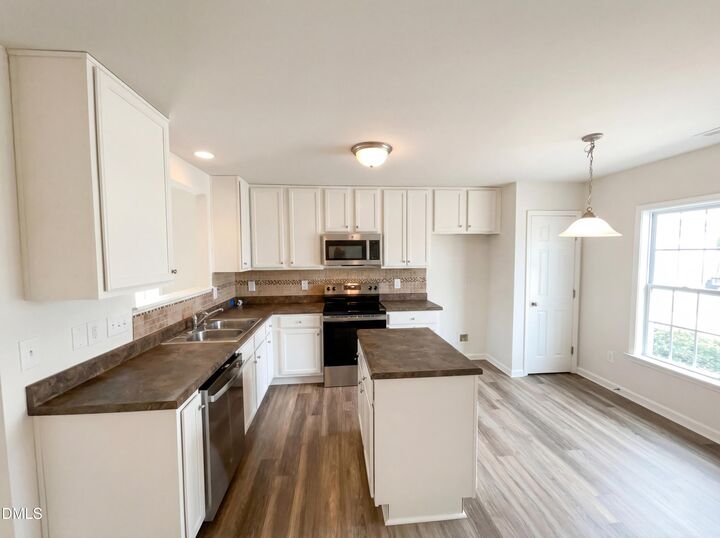 Property Photo: 1434 Infinity Lane NC 27610