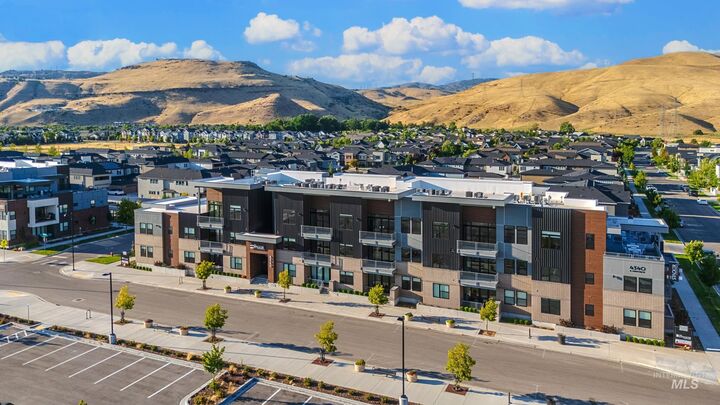 Property Photo:  4340 E Haystack St 206  ID 83716 