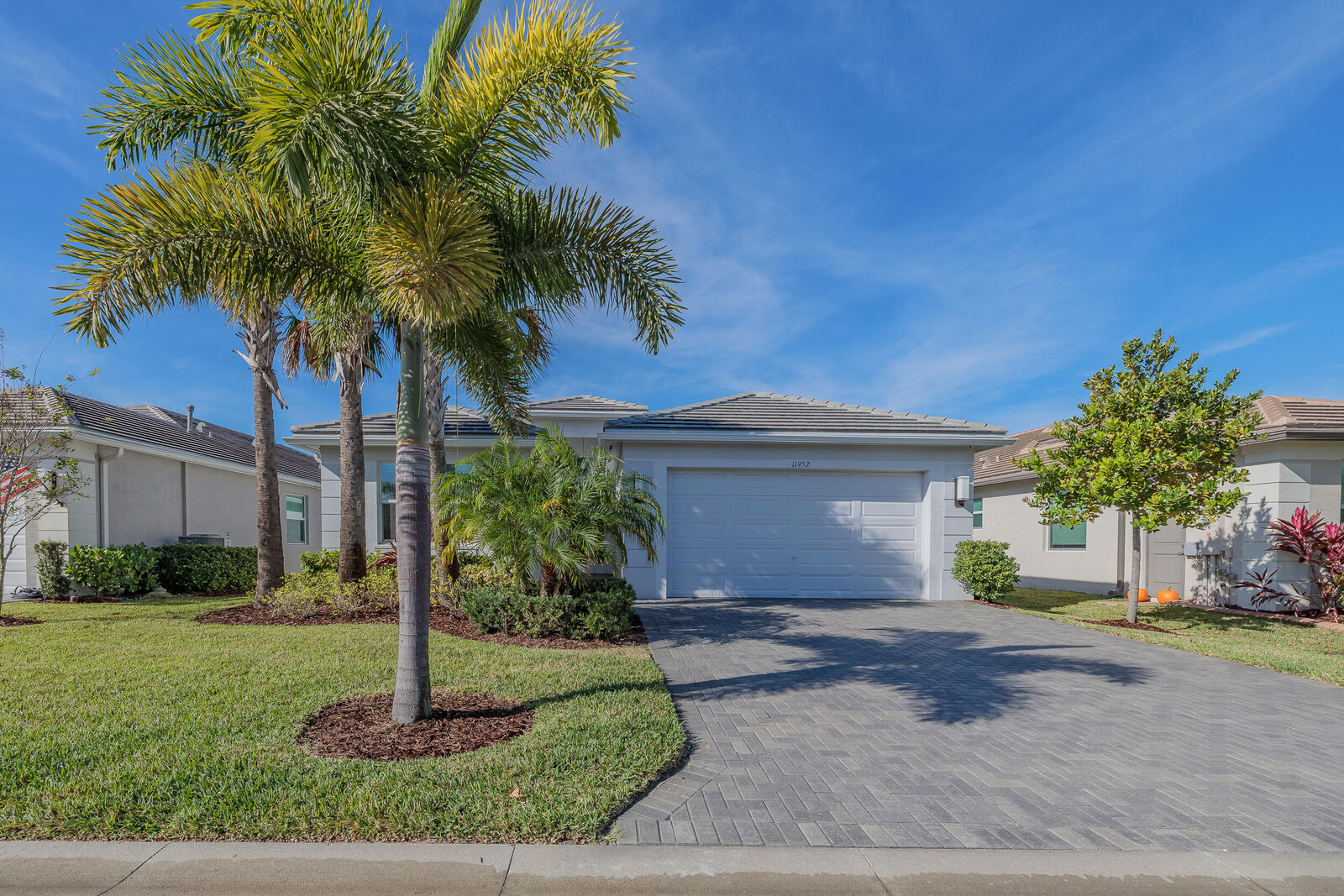 Property Photo:  11952 SW Bristol Bay Drive  FL 34987 
