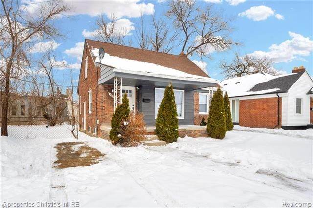 Property Photo:  19445 Hubbell Street  MI 48235 