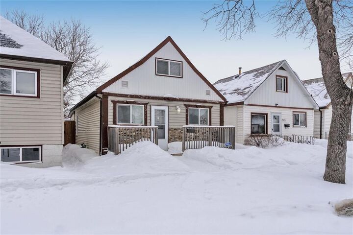 Property Photo:  1077 Alfred Avenue  MB R2X 0V5 