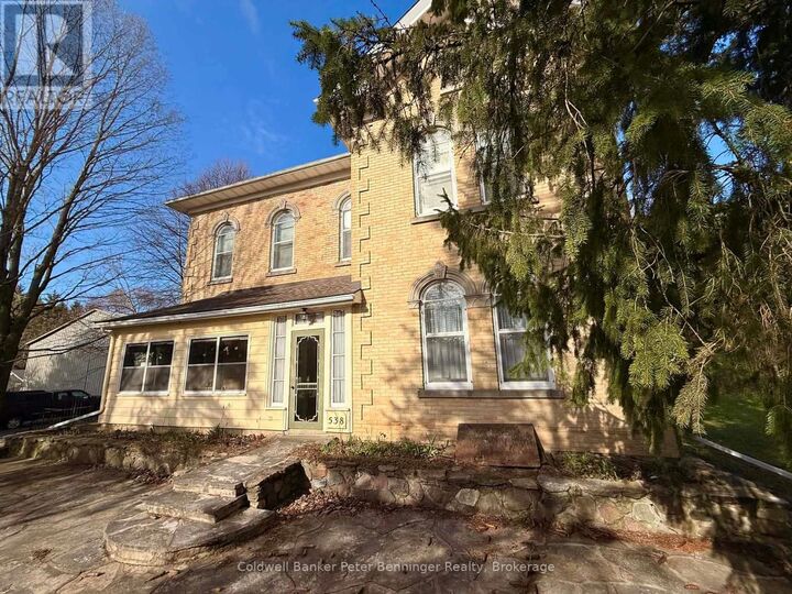 Property Photo:  538 Queen Street North  ON N0G 2N0 