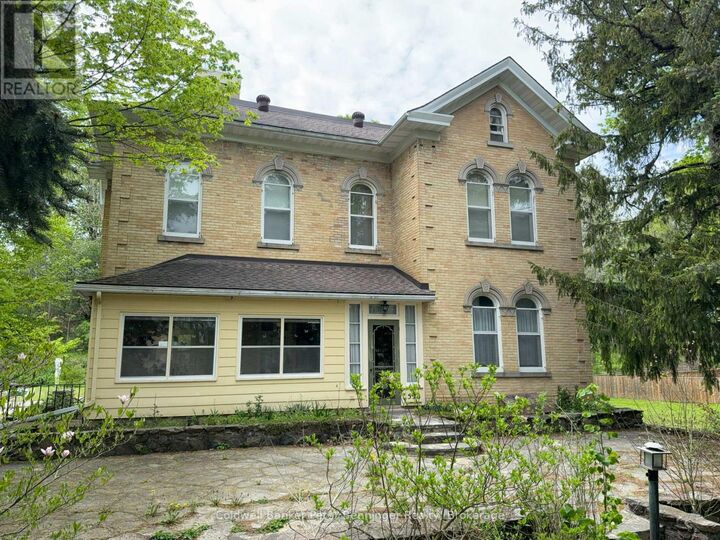 Property Photo: 538 Queen Street North ON N0G 2N0
