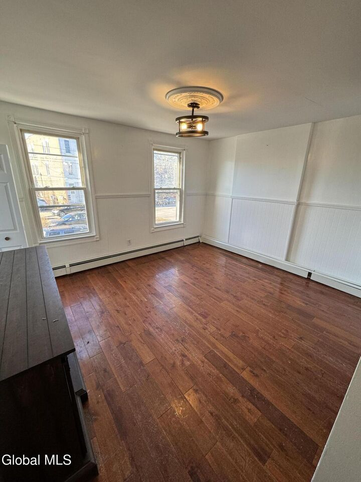 Property Photo:  556 2nd Street  NY 12180 