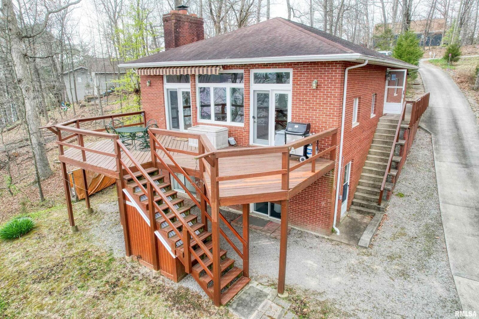 Property Photo:  845 S Lakeshore Drive  IL 62939 