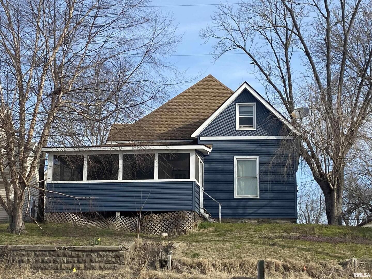 Property Photo: 416 Walnut Street IL 62966