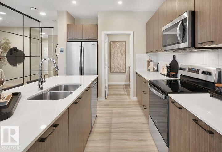 Property Photo:  3137 Dixon Landing Landing SW  AB T6W 5M9 