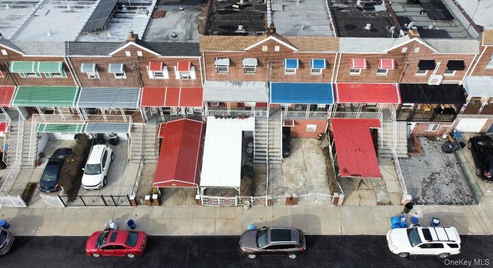 Property Photo:  3317 Gunther Avenue  NY 10469 