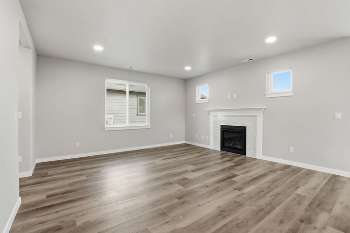 Property Photo: 5316 N Sun Beam Ln Middleton WA 99217