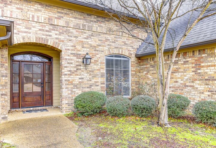 Property Photo: 127 Rockbridge Crossing MS 39056