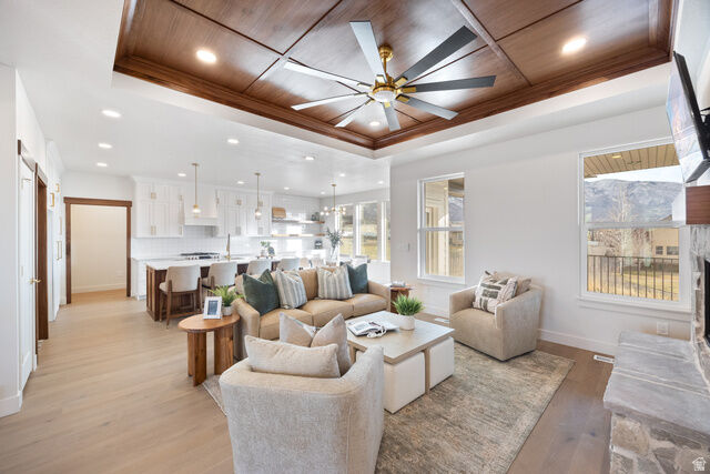 Property Photo:  846 E 400 N  UT 84653 