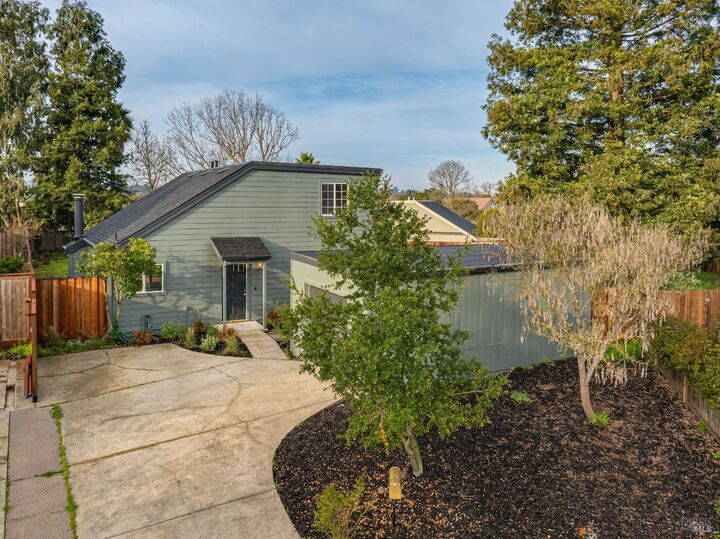 Property Photo:  125 Saratoga Court  CA 94954 