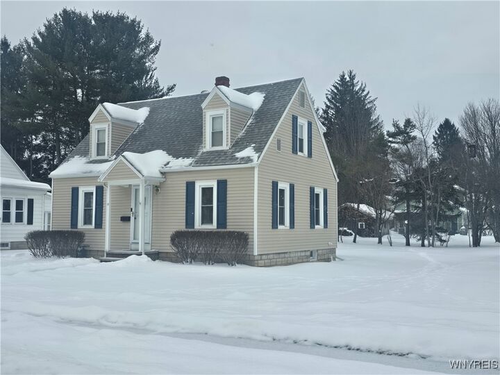 Property Photo:  17 Stevens Avenue  NY 14727 