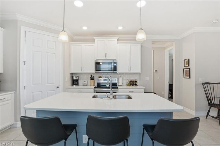 Property Photo:  28378 Captiva Shell Loop  FL 34135 