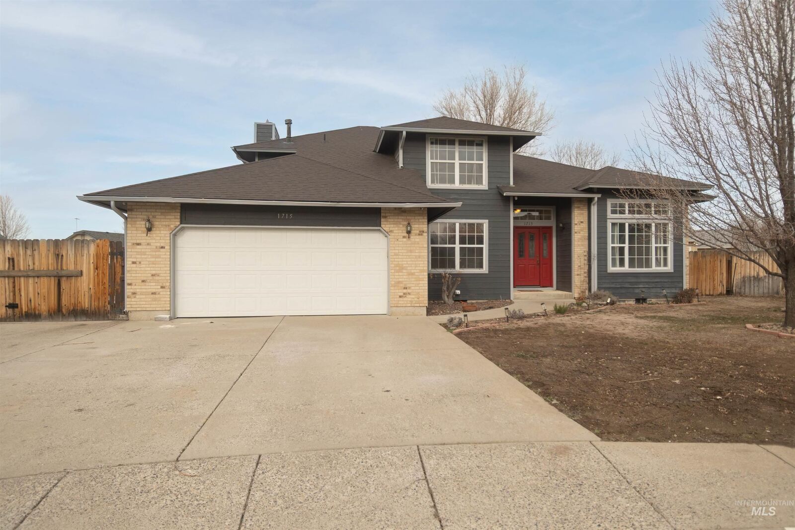 Property Photo:  1715 Queens Ct  ID 83647 