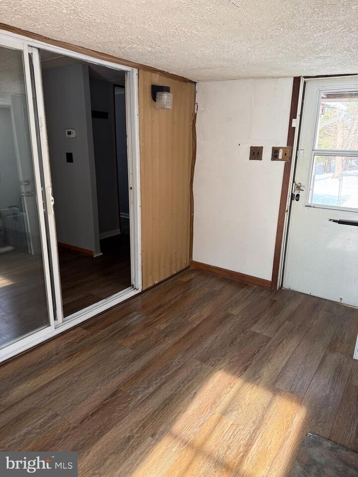 Property Photo:  122 Cave Hill Lane  VA 22637 