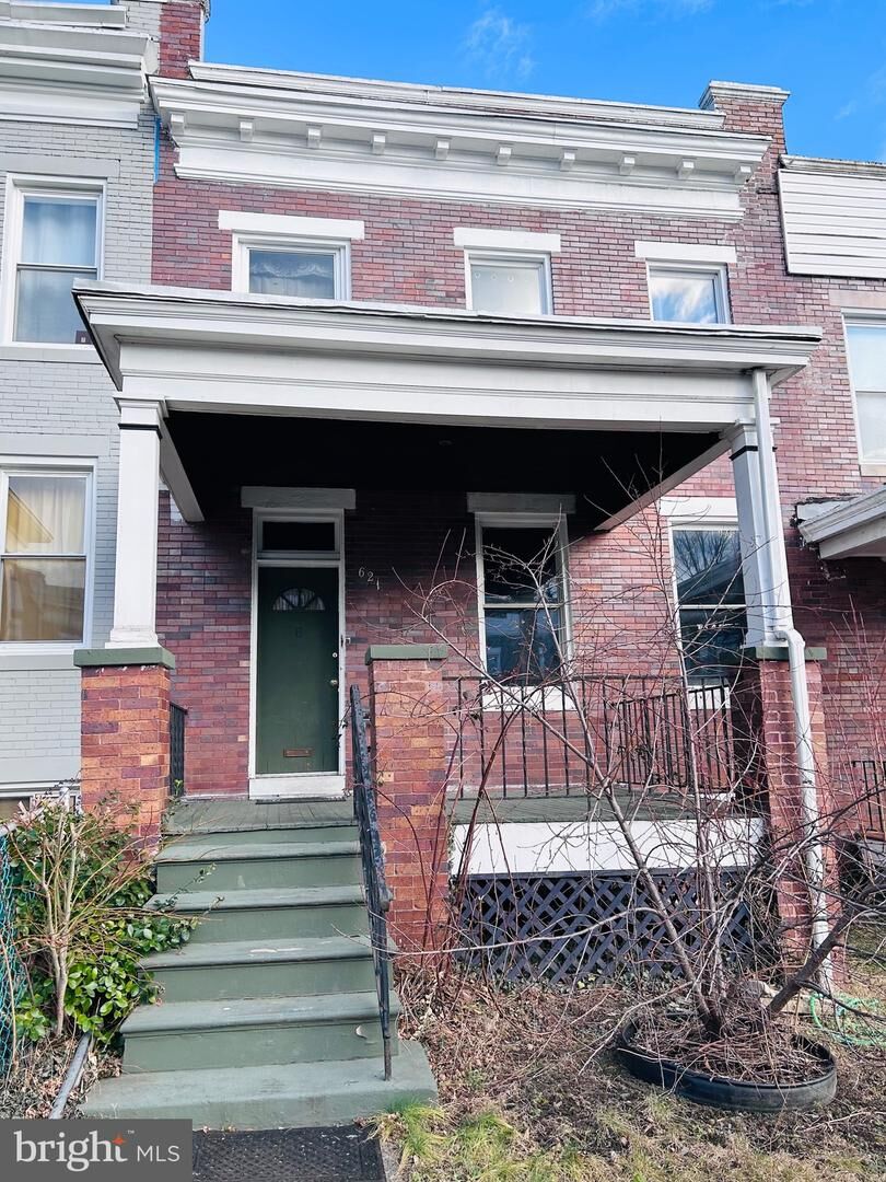 Property Photo:  621 N Edgewood Street  MD 21229 