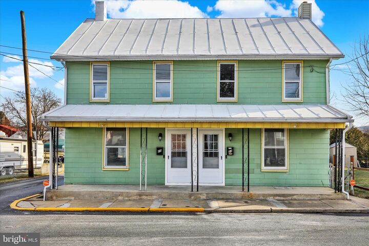 Property Photo:  23 N Front Street  PA 19567 