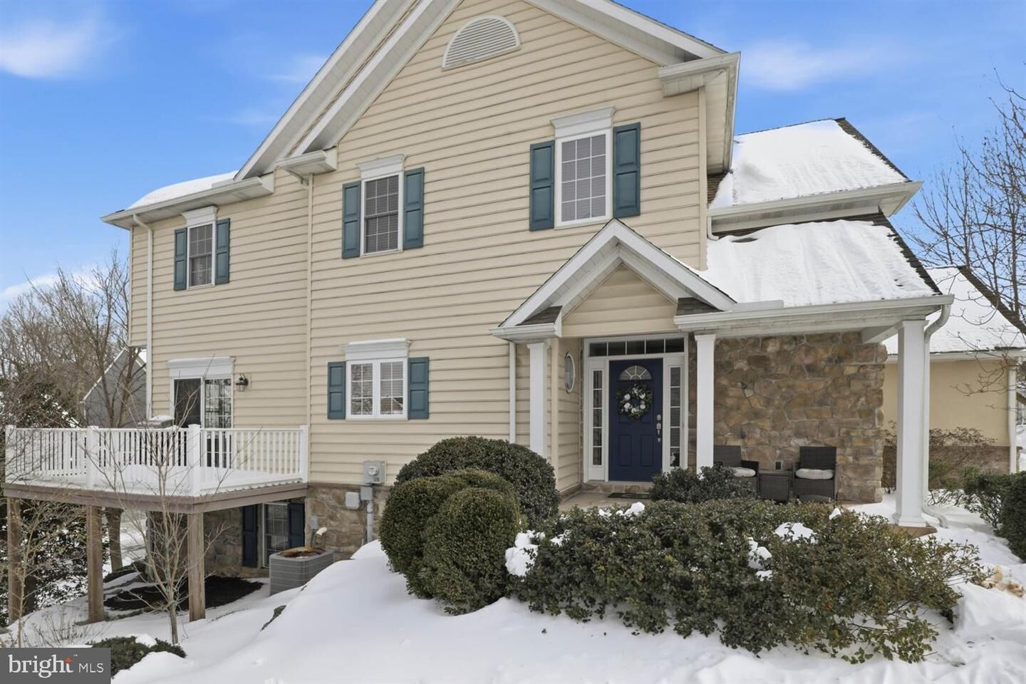 Property Photo:  217 Weatherfield Place  PA 17603 