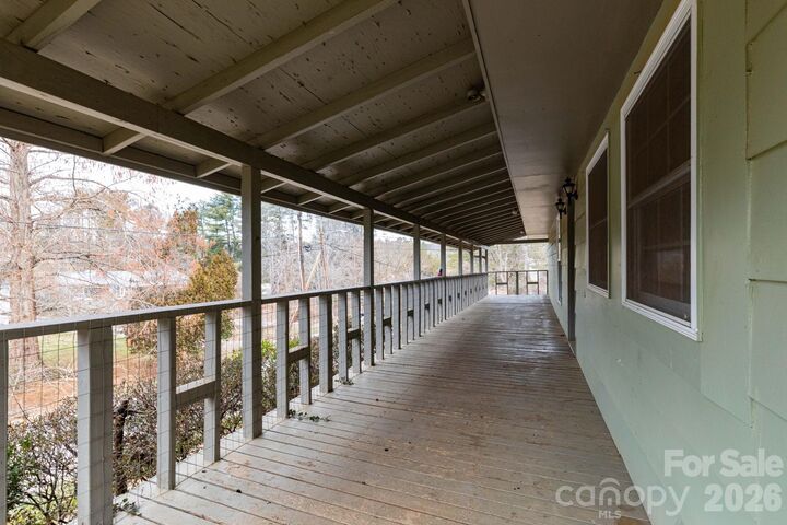 Property Photo:  6 Overlook Circle  NC 28803 