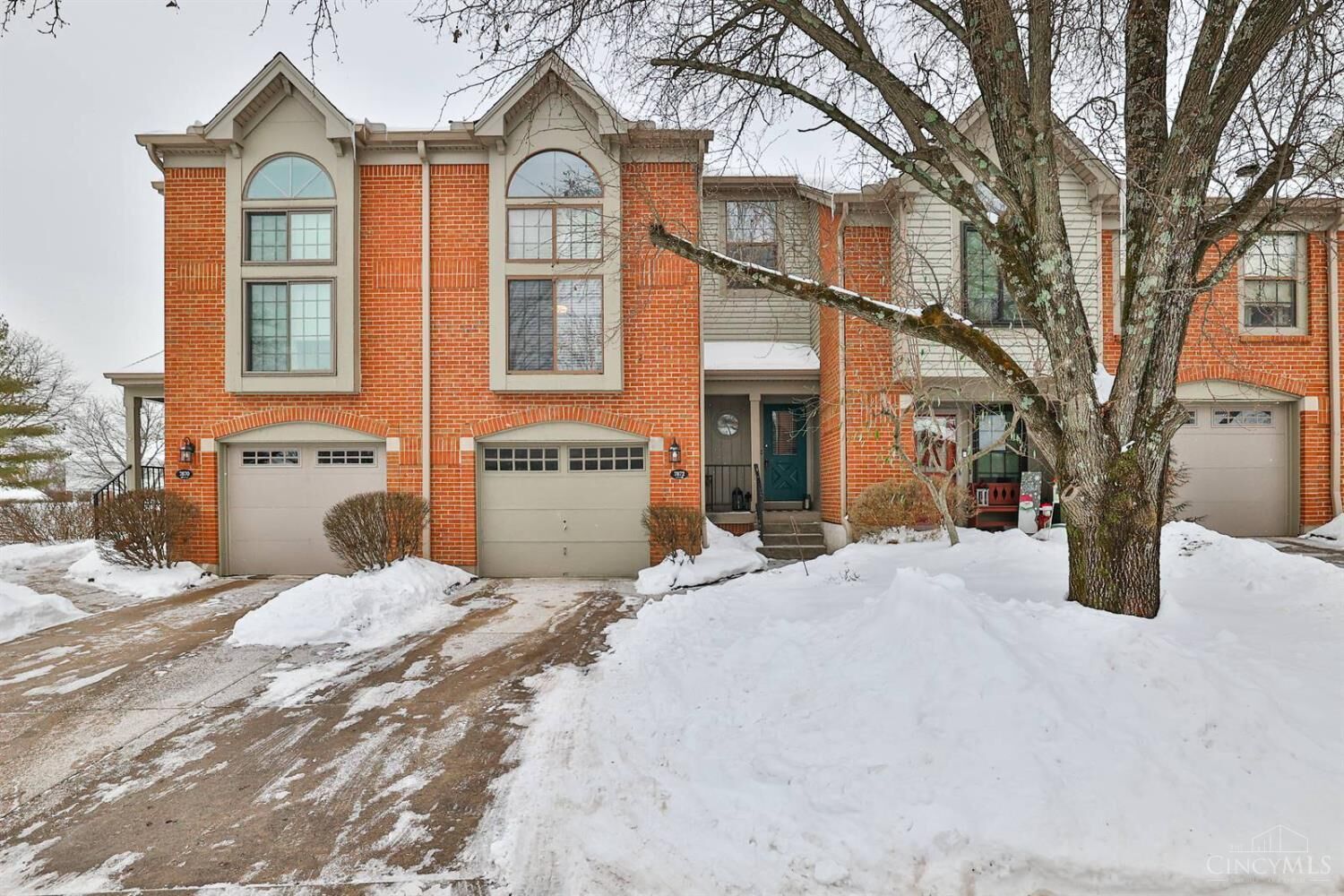 Property Photo:  7872 Hackney Circle  OH 45039 