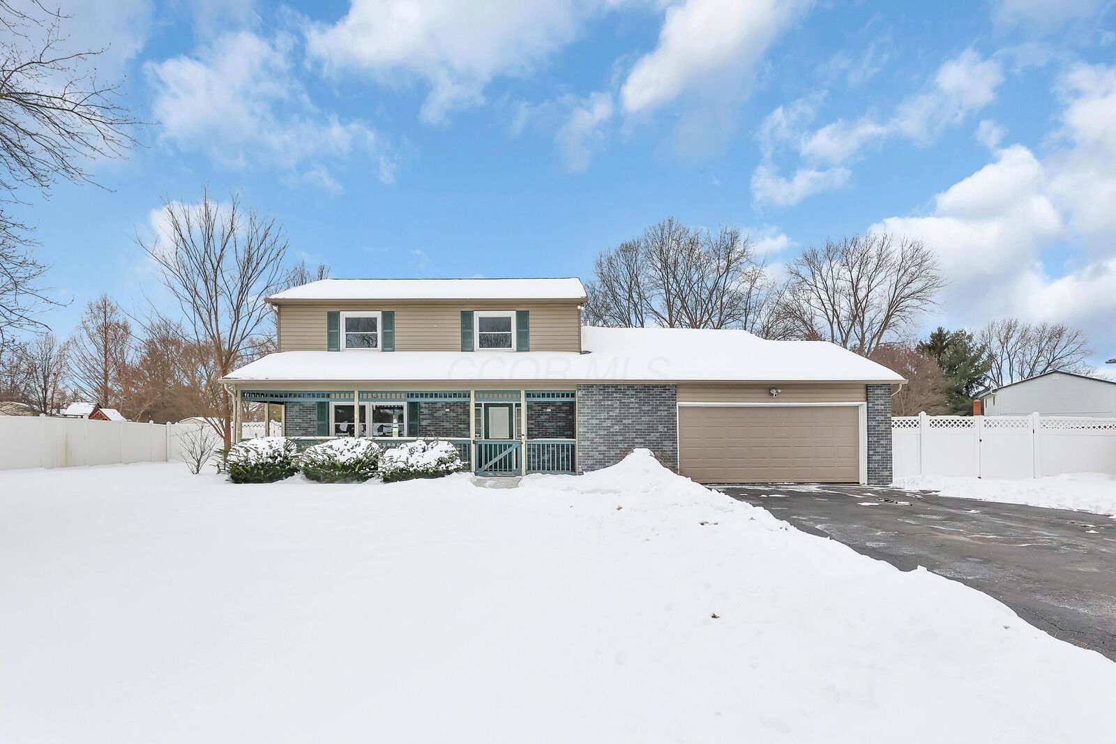 Property Photo:  9841 Woodsfield NW Circle  OH 43147 