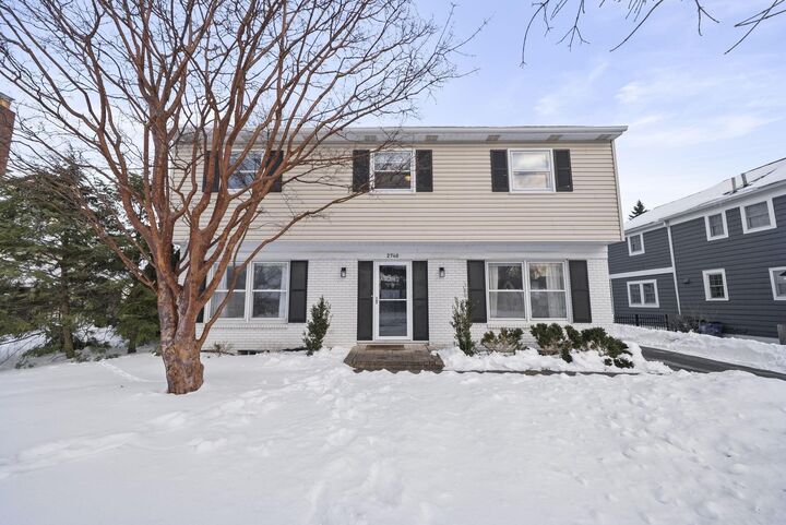 Property Photo:  2748 Tremont Road  OH 43221 