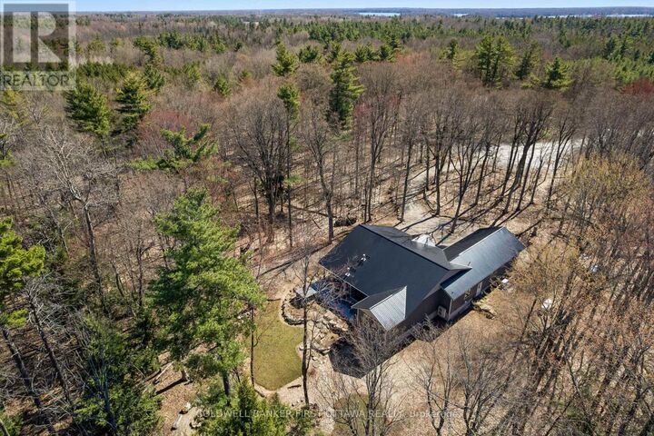 Photo de la propriété:  155 Maplebush Trail  ON K7H 3C7 